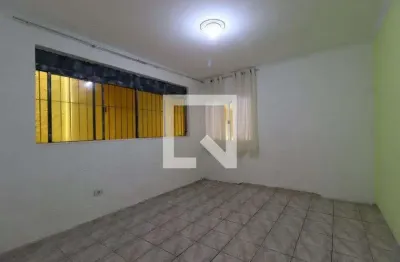 Casa para Aluguel - Vila Luzita, 2 Quartos,  52 m² - Santo André