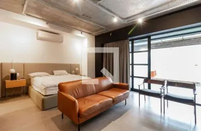 Kitnet / Stúdio para Aluguel - Itaim Bibi, 1 Quarto,  85 m² - São Paulo
