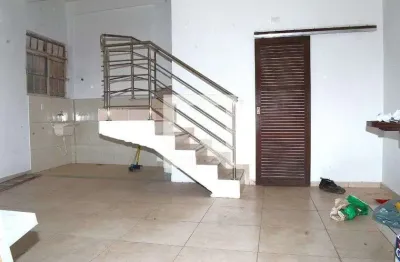 Casa com 2 quartos para alugar na Rua Coronel Braga Júnior, Lajedo, Belo Horizonte