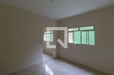 Casa com 1 quarto para alugar na Rua João Cândido de Lima, Ponte Rasa, São Paulo