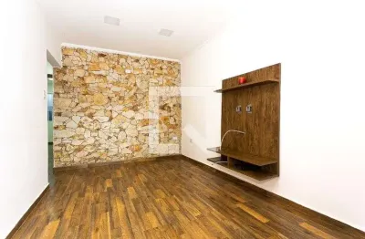 Casa com 2 quartos para alugar na Rua Dorival Lourenço da Silva, Vila Carrão, São Paulo