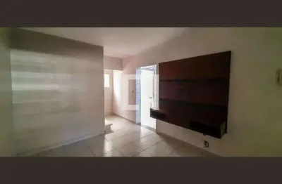 Casa com 3 quartos para alugar na Rua Santo Dias da Silva, Bandeiras, Osasco