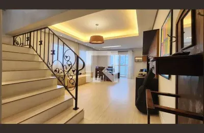 Cobertura com 3 quartos para alugar na Rua Alfredo Shammass, Marapé, Santos