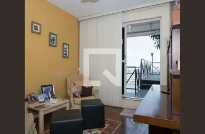Casa com 3 quartos para alugar na Rua Afonso Alves Branco, Serra, Belo Horizonte