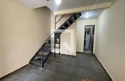 Casa para aluguel - santa cruz da serra, 2 quartos,  65 m² - duque de caxias