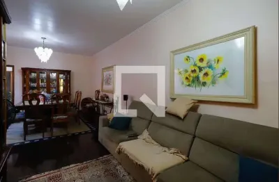 Casa com 3 quartos para alugar na Rua Luso Brasileiro, Santana, São Paulo