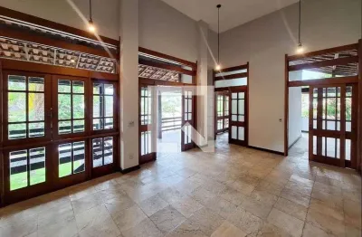 Casa / sobrado em condomínio para aluguel - piratininga, 4 quartos,  400 m² - niterói