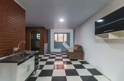 Kitnet / stúdio para aluguel - jardim aurea, 1 quarto,  295 m² - poá