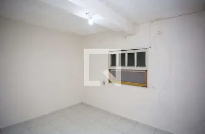 Casa com 1 quarto para alugar na Rua Santa Marta, Canhema, Diadema