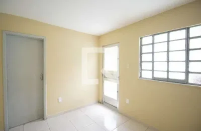 Apartamento para aluguel - vila três, 1 quarto,  50 m² - são gonçalo