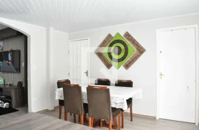 Casa com 4 quartos para alugar na Rua Rio Jaguaribe, Bairro Alto, Curitiba