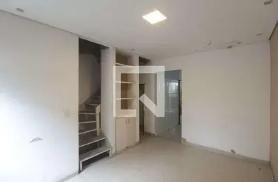 Casa com 2 quartos para alugar na Rua Adair Vieira Costa, Lagoa, Belo Horizonte