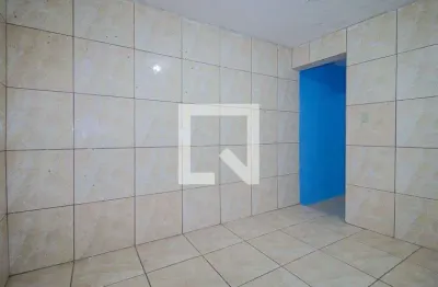Casa com 1 quarto para alugar na Avenida Saturnino João da Silva, Jardim Campo Verde, Mauá