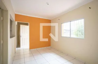 Casa com 2 quartos para alugar na Rua Santos Futebol Clube, Jaguaribe, Osasco