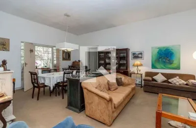 Casa com 3 quartos para alugar na Rua Joaquim Nabuco, Campo Belo, São Paulo