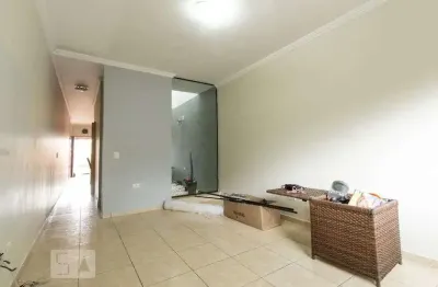 Casa com 3 quartos para alugar na Rua Doutor Claro Egídio, Itaquera, São Paulo