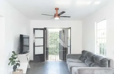 Casa com 4 quartos para alugar na Rua Porto Nacional, Picanço, Guarulhos