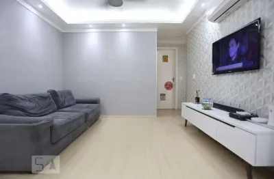 Apartamento com 2 quartos para alugar na Avenida Santo Antônio, Centro, Osasco