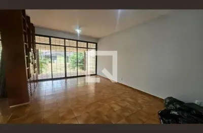 Casa para aluguel - setor castelo branco, 4 quartos,  420 m² - goiânia