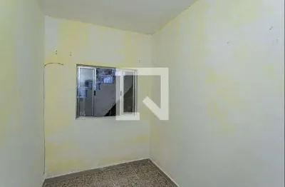Casa com 1 quarto para alugar na Rua Guilherme Branca, Jaraguá, São Paulo