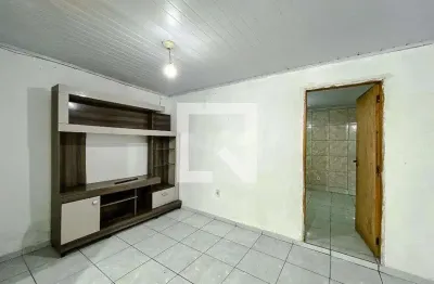 Casa com 2 quartos para alugar na Rua Doutor Carlos Guimarães, Belém, São Paulo