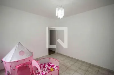 Casa com 2 quartos para alugar na Rua Mossoró, Sapopemba, São Paulo