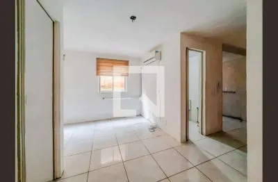 Casa com 1 quarto para alugar na Rua Atílio Superti, Cavalhada, Porto Alegre