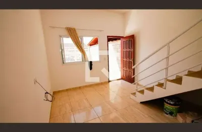 Casa / sobrado em condomínio para aluguel - aviação, 2 quartos,  66 m² - praia grande
