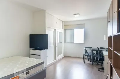 Kitnet / Stúdio para Aluguel - Santa Cecília, 1 Quarto,  33 m² - São Paulo
