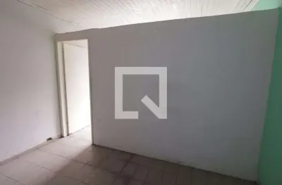 Casa com 1 quarto para alugar na Avenida Paula Ferreira, Piqueri, São Paulo