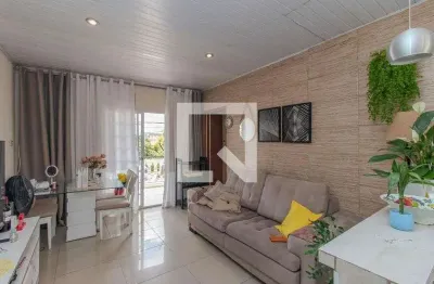 Casa com 1 quarto para alugar na Rua Luiz Antônio de Oliveira Alves, Vila Mazzei, São Paulo
