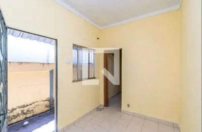 Casa com 1 quarto para alugar na Estrada do Engenho da Pedra, Olaria, Rio de Janeiro