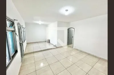 Casa com 3 quartos para alugar na Rua Galiléia, Casa Verde, São Paulo