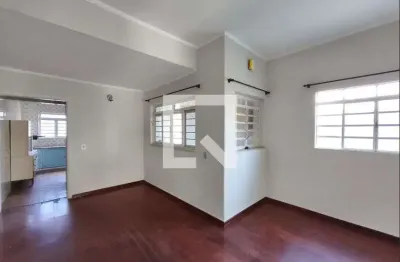 Casa com 2 quartos para alugar na Rua Dom Lino Deodato Rodrigues de Carvalho, Jardim Proença, Campinas