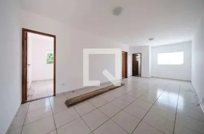 Casa com 2 quartos para alugar na Rua Pontal, Vila Nhocune, São Paulo