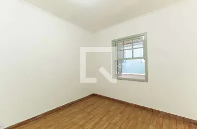 Casa com 2 quartos para alugar na Rua Dias Leme, Mooca, São Paulo