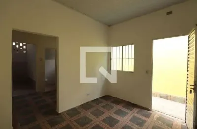 Casa com 1 quarto para alugar na Rua Doutor Jaci Barbosa, Vila Carrão, São Paulo