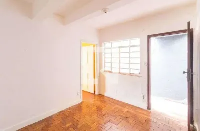 Casa com 2 quartos para alugar na Rua Caminho do Engenho, Butantã, São Paulo