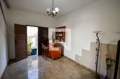 Casa com 4 quartos para alugar na Travessa Matilde, Tijuca, Rio de Janeiro