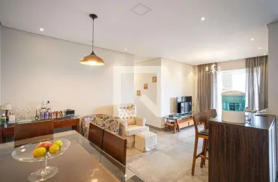 Apartamento com 3 quartos para alugar na Avenida Manoel Pedro Pimentel, Centro, Osasco