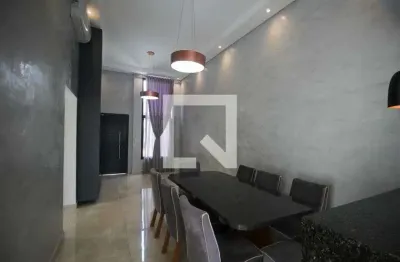 Casa / sobrado em condomínio para aluguel - jardim eucaliptos, 3 quartos,  125 m² - sorocaba
