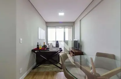 Apartamento com 2 quartos para alugar na Avenida Domingos Odália Filho, Centro, Osasco