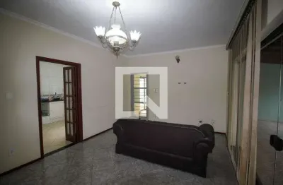 Casa para Aluguel - Parque Bela Vista, 3 Quartos,  260 m² - Votorantim
