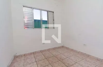 Casa com 2 quartos para alugar na Rua Vilanova de Santa Cruz, Vila Jacuí, São Paulo