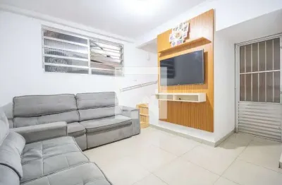 Casa com 2 quartos para alugar na Rua Nossa Senhora das Dores, São Pedro, Osasco