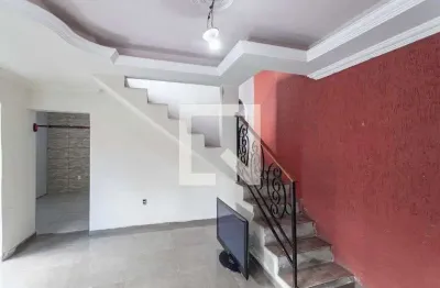 Casa com 5 quartos para alugar na Rua Luanda, Canaã, Belo Horizonte