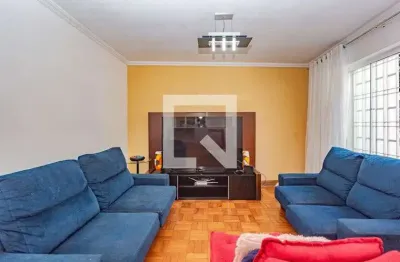 Casa com 3 quartos para alugar na Rua Alabastro, Aclimação, São Paulo