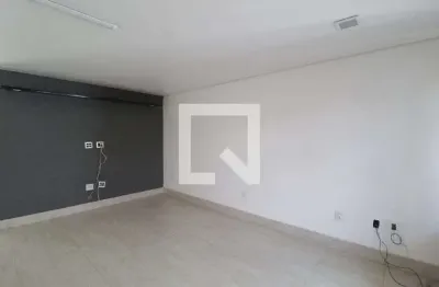 Casa com 4 quartos para alugar na Rua Tunísia, Tibery, Uberlândia