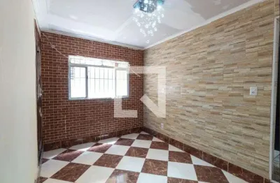 Casa com 3 quartos para alugar na Rua Doutor Arnaldo de Morais, Cangaíba, São Paulo