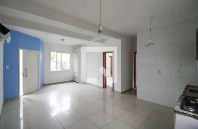 Casa com 2 quartos para alugar na Rua Mathias Velho, Centro, Canoas